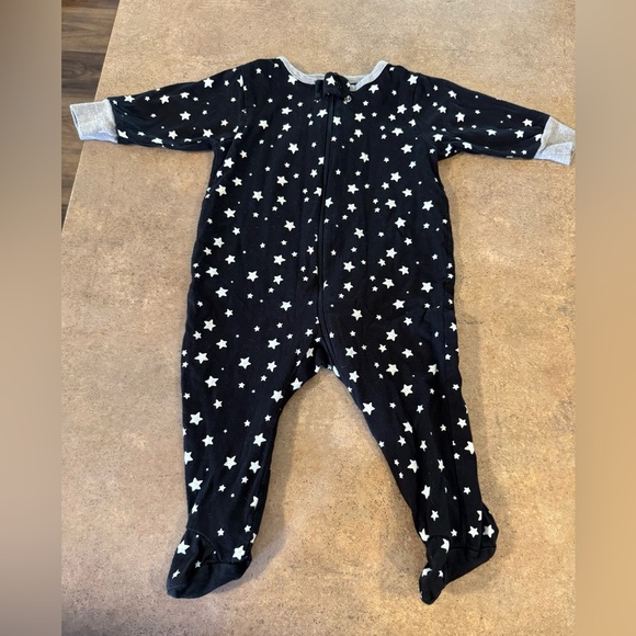 Gerber - 4 PACK! 3-6 Months Black and Yellow Footies One Piece Pajamas - Picture 5 of 6
